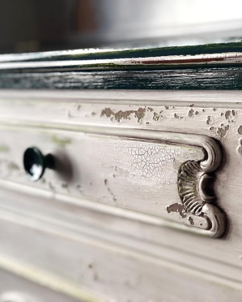 7 вариантов реставрации старой мебели (и какой вам стоит выбрать)