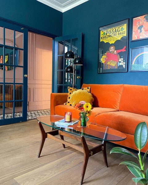 Яскраві Дивани: Змініть Свій Простір На Краще! 8 - Ліжка Та Матраци 7 чудових інтер'єрів, де яскравий диван став основою