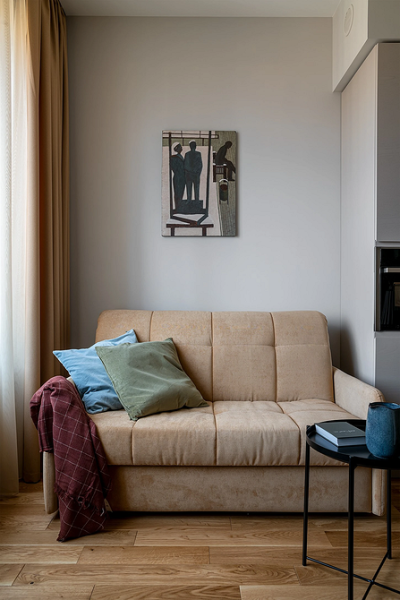 Бежевый диван: какой выбрать, с чем сочетать и как вписать в интерьер (84 фото)