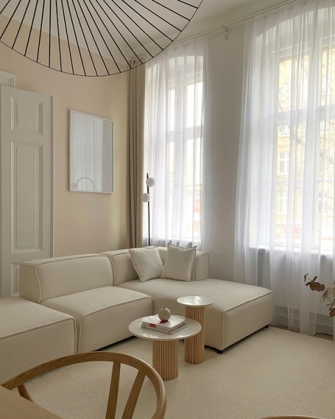 Бежевый диван: какой выбрать, с чем сочетать и как вписать в интерьер (84 фото)