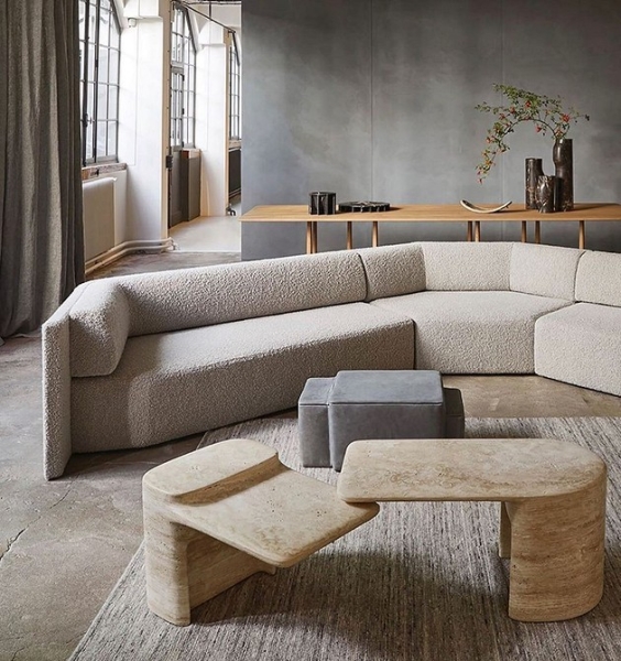 Бежевый диван: какой выбрать, с чем сочетать и как вписать в интерьер (84 фото)