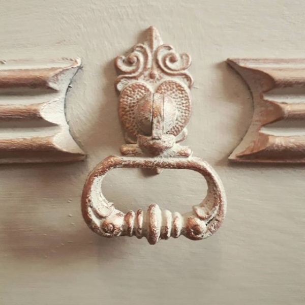 Що робити зі старою меблевою стінкою? 7 крутих прикладів (фото до і після)