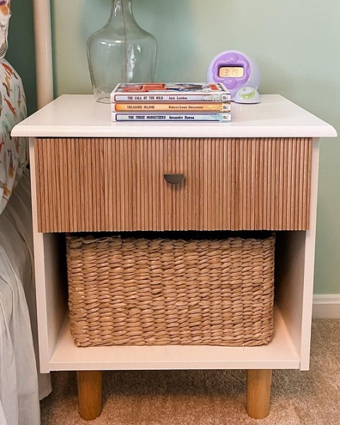 Потужні Радощі: Стильні Тумбочки, Які Змінять Ваш Інтер'Єр! 2 - Ліжка Та Матраци Що робити зі старою тумбочкою? 7 неймовірних прикладів (фото до і після)