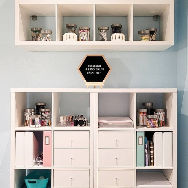 Ikea Kallax: 8 Геніальних Перетворень Звичайного Стелажа 31 - Ліжка Та Матраци Що можна зробити зі стеллажа ІКЕА «Каллакс»: 11 ідей