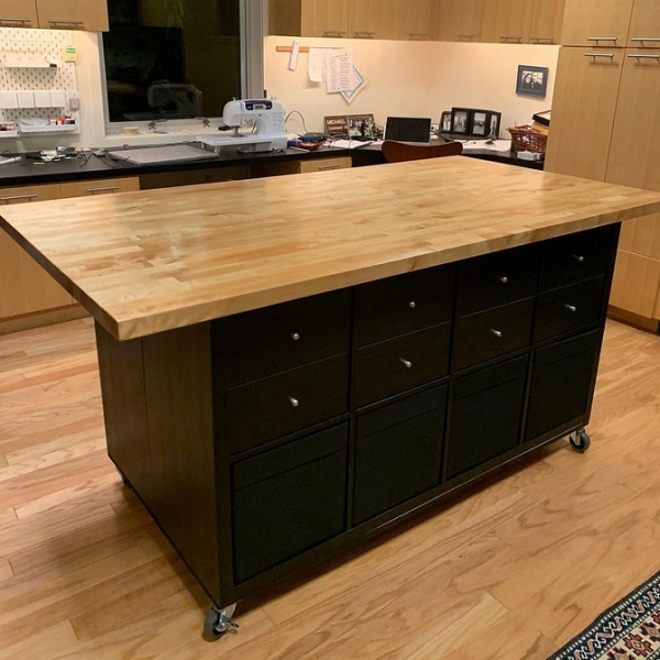 Ikea Kallax: 8 Геніальних Перетворень Звичайного Стелажа 16 - Ліжка Та Матраци Що можна зробити зі стеллажа ІКЕА «Каллакс»: 11 ідей