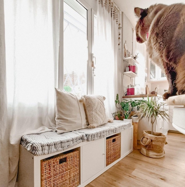 Ikea Kallax: 8 Геніальних Перетворень Звичайного Стелажа 19 - Ліжка Та Матраци Що можна зробити зі стеллажа ІКЕА «Каллакс»: 11 ідей