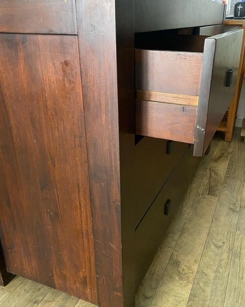 Як Відновити Старі Стільці: 7 Простих Та Ефективних Методів 24 - Ліжка Та Матраци До і після: 7 прикладів ефектного перетворення старої меблів