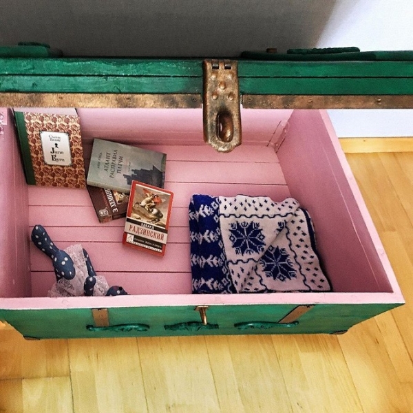 Як Відновити Старі Стільці: 7 Простих Та Ефективних Методів 4 - Ліжка Та Матраци До і після: 7 прикладів ефектного перетворення старої меблів