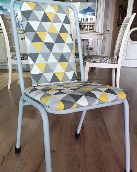 Як Відновити Старі Стільці: 7 Простих Та Ефективних Методів 14 - Ліжка Та Матраци До і після: 7 прикладів ефектного перетворення старої меблів