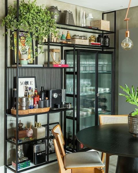 Каким должен быть сервант для гостиной в современном стиле