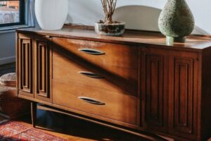 Реставрація меблів: 7 критеріїв вдалого вибору 🔥 5 - Ліжка та матраци