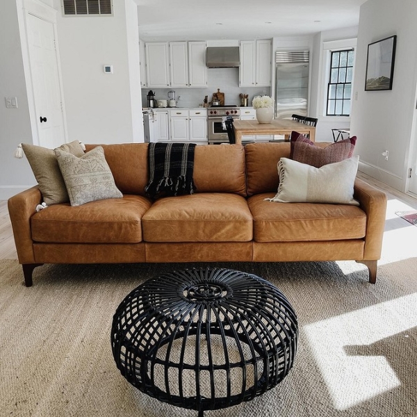 Шкіряний Диван: Як Вибрати, Доглядати Та Стильно Вписати В Інтер'Єр 14 - Ліжка Та Матраци Шкіряний диван: як вибрати і вписати в інтер'єр + 70 красивих фото