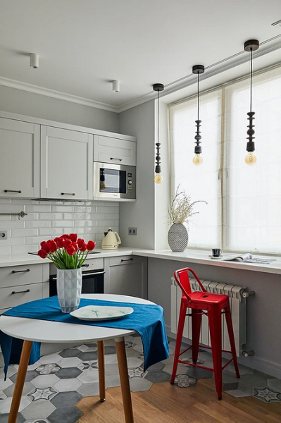 Круглий стіл в інтер'єрі: поради по вибору та 77 красивих фото