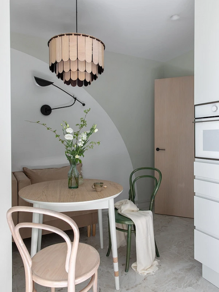 Круглий стіл в інтер'єрі: поради по вибору та 77 красивих фото