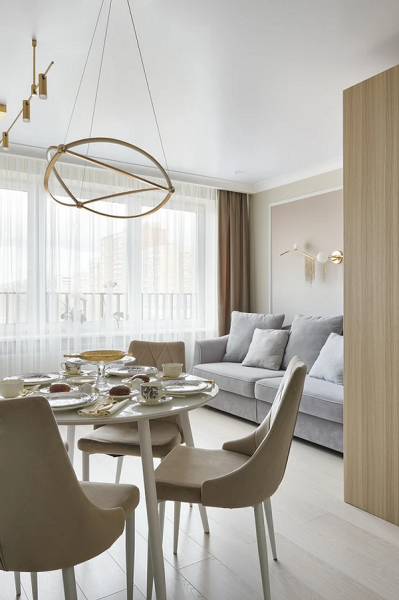 Круглий стіл в інтер'єрі: поради по вибору та 77 красивих фото