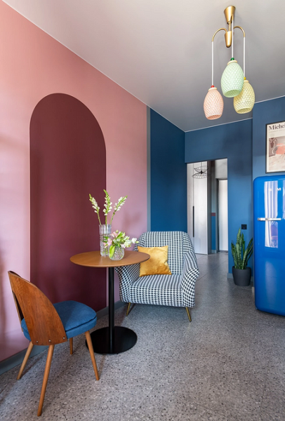 Круглий стіл в інтер'єрі: поради по вибору та 77 красивих фото