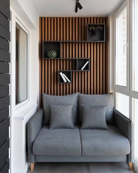 Корисна інструкція: як зробити полиці на балконі самому