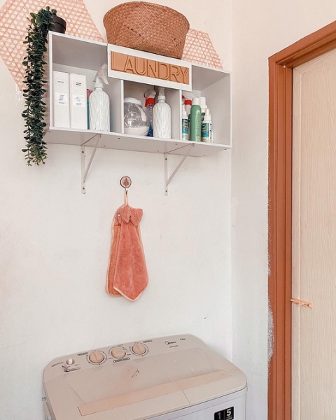 Полки в интерьере: виды, функционал, варианты применения и 98 стильных фото