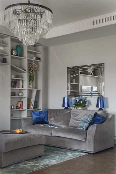 Серый диван в интерьере: советы по выбору, идеи для разных комнат и 60 фотопримеров