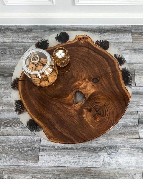 Стол из эпоксидной смолы: как сделать красивую мебель самому (и 20 примеров для вдохновения)