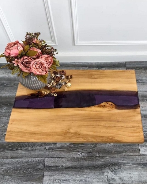 Стол из эпоксидной смолы: как сделать красивую мебель самому (и 20 примеров для вдохновения)