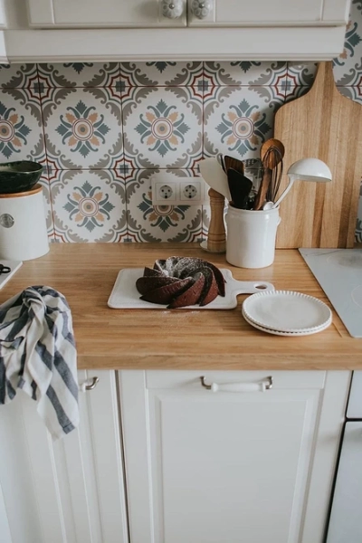 Столешница из дерева: лучшие идеи для интерьера и 32 фото