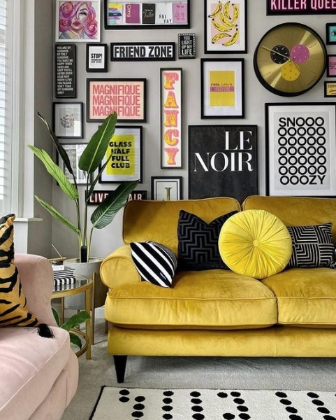 Жовтий диван в інтер'єрі: поради щодо вибору та 100 красивих фотоприкладів