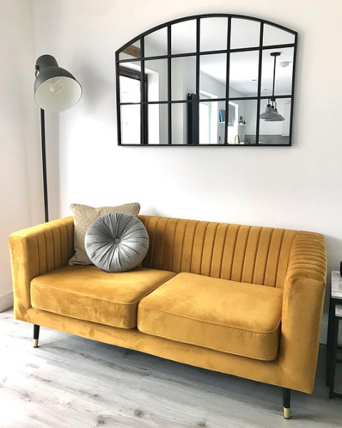 Як Вибрати Жовтий Диван Для Вашого Інтер'Єру: Корисні Поради! 7 - Ліжка Та Матраци Жовтий диван в інтер'єрі: поради щодо вибору та 100 красивих фотоприкладів