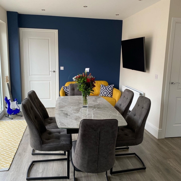 Як Вибрати Жовтий Диван Для Вашого Інтер'Єру: Корисні Поради! 4 - Ліжка Та Матраци Жовтий диван в інтер'єрі: поради щодо вибору та 100 красивих фотоприкладів