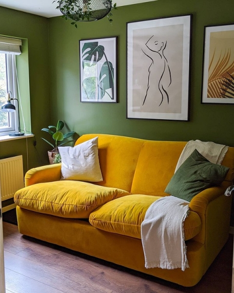 Жовтий диван в інтер'єрі: поради щодо вибору та 100 красивих фотоприкладів